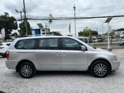 Kia Carnival 2013 full