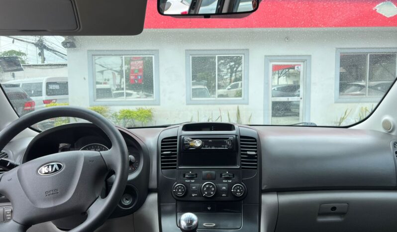 Kia Carnival 2013 full