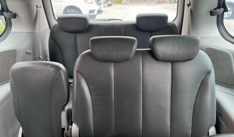 Kia Carnival 2013 full