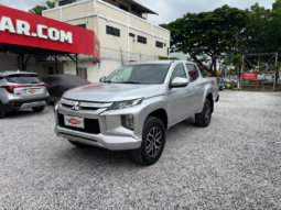 Mitsubishi L200 doble cabina 2021 full