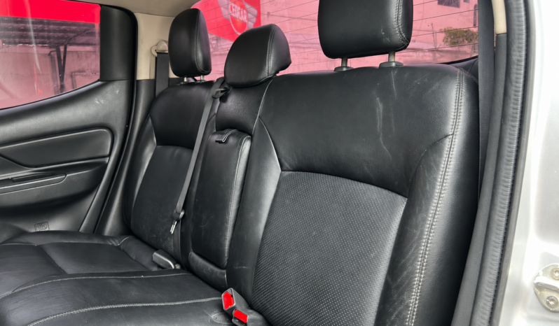 Mitsubishi L200 doble cabina 2021 full