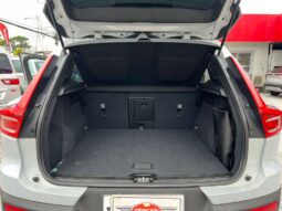 Volvo XC40 full