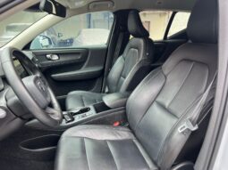 Volvo XC40 full