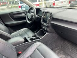 Volvo XC40 full