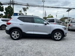 Volvo XC40 full