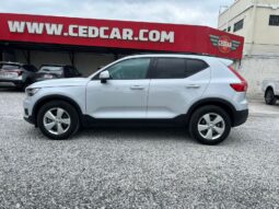 Volvo XC40 full