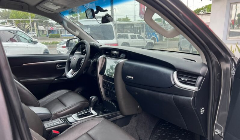 Toyota New Fortuner 2019 full